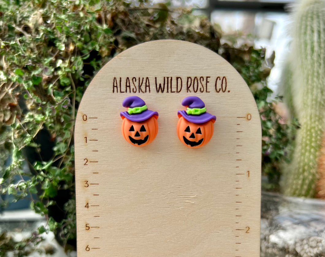 Witchy Pumpkin Stud Earrings